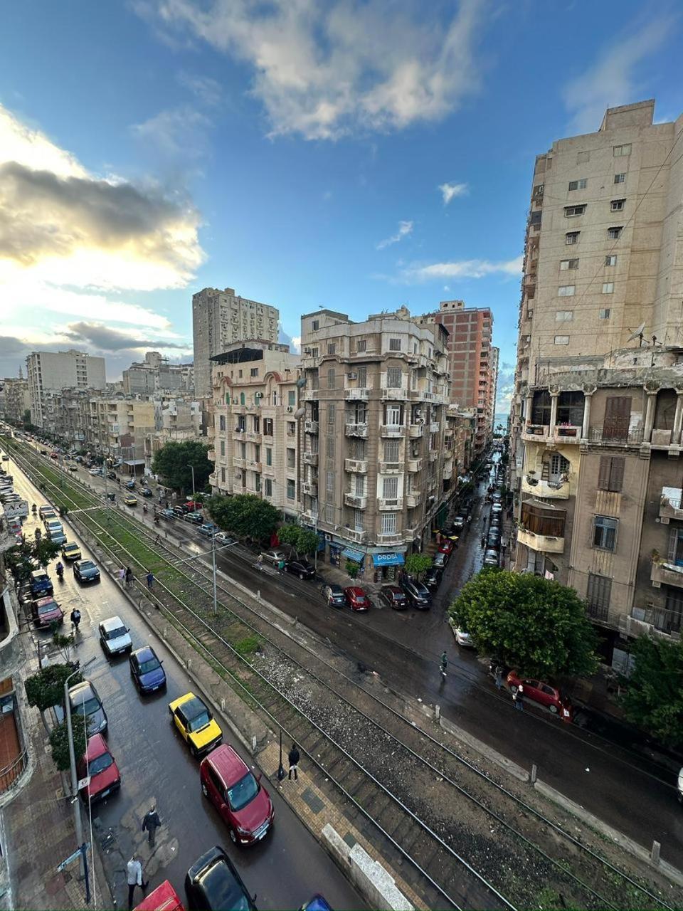 Arab Hostel, Welcoming All Solo And Groups Travellers But, Unmarried Couples Not Allowed Alexandria Kültér fotó