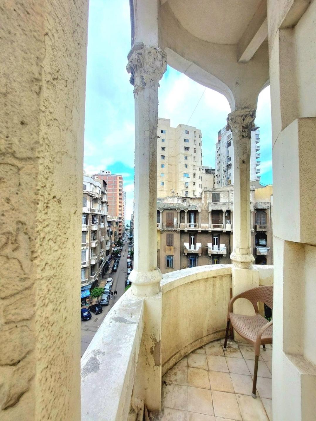 Arab Hostel, Welcoming All Solo And Groups Travellers But, Unmarried Couples Not Allowed Alexandria Kültér fotó