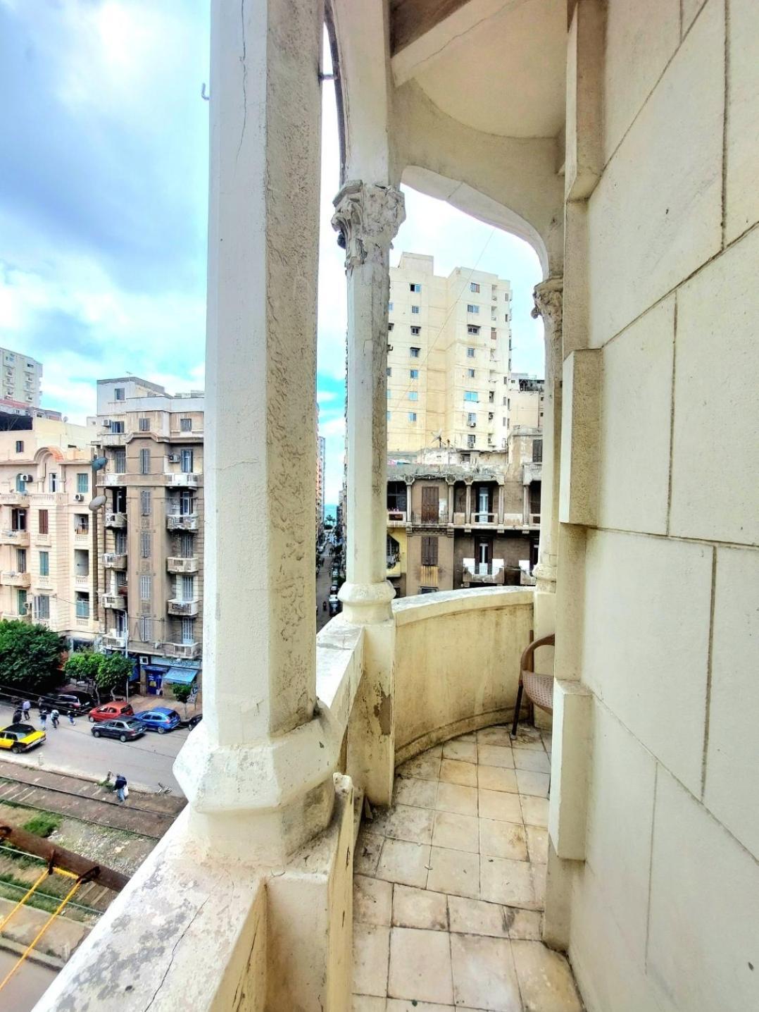 Arab Hostel, Welcoming All Solo And Groups Travellers But, Unmarried Couples Not Allowed Alexandria Kültér fotó