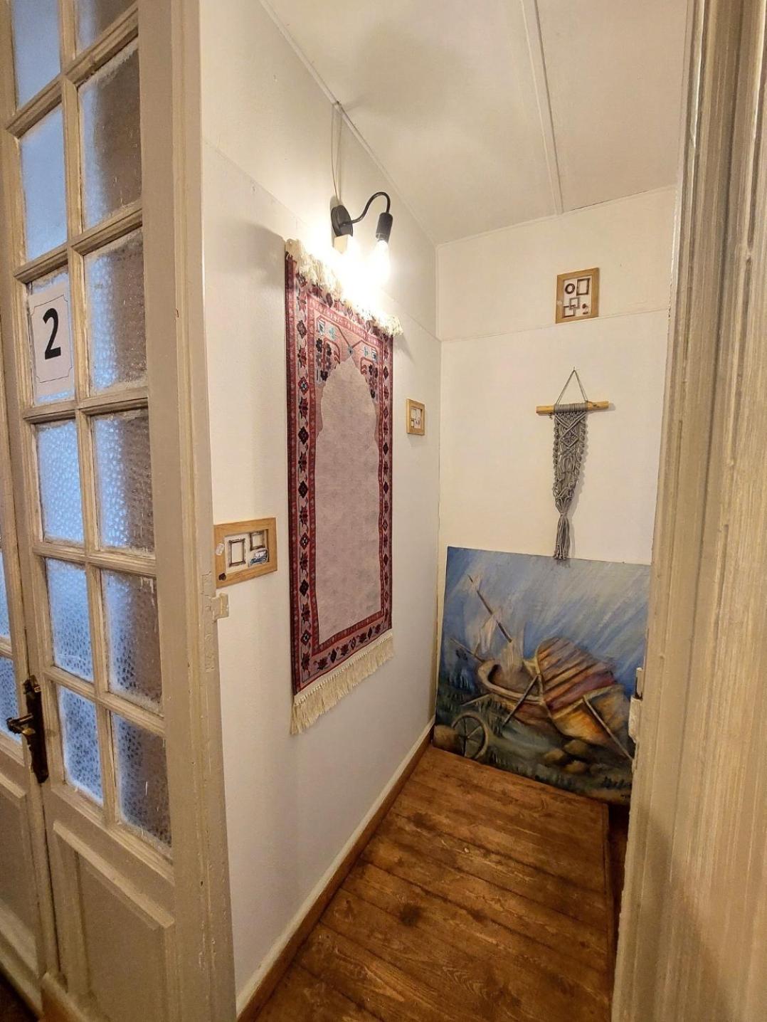 Arab Hostel, Welcoming All Solo And Groups Travellers But, Unmarried Couples Not Allowed Alexandria Kültér fotó