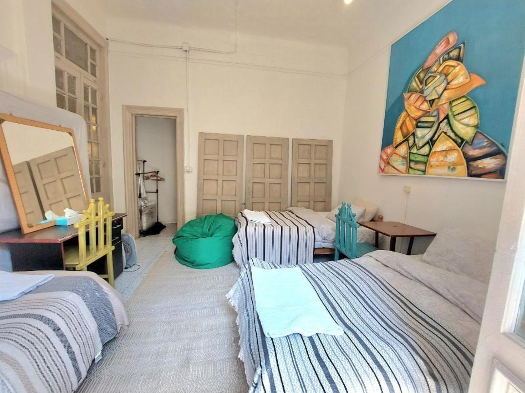 Arab Hostel, Welcoming All Solo And Groups Travellers But, Unmarried Couples Not Allowed Alexandria Kültér fotó