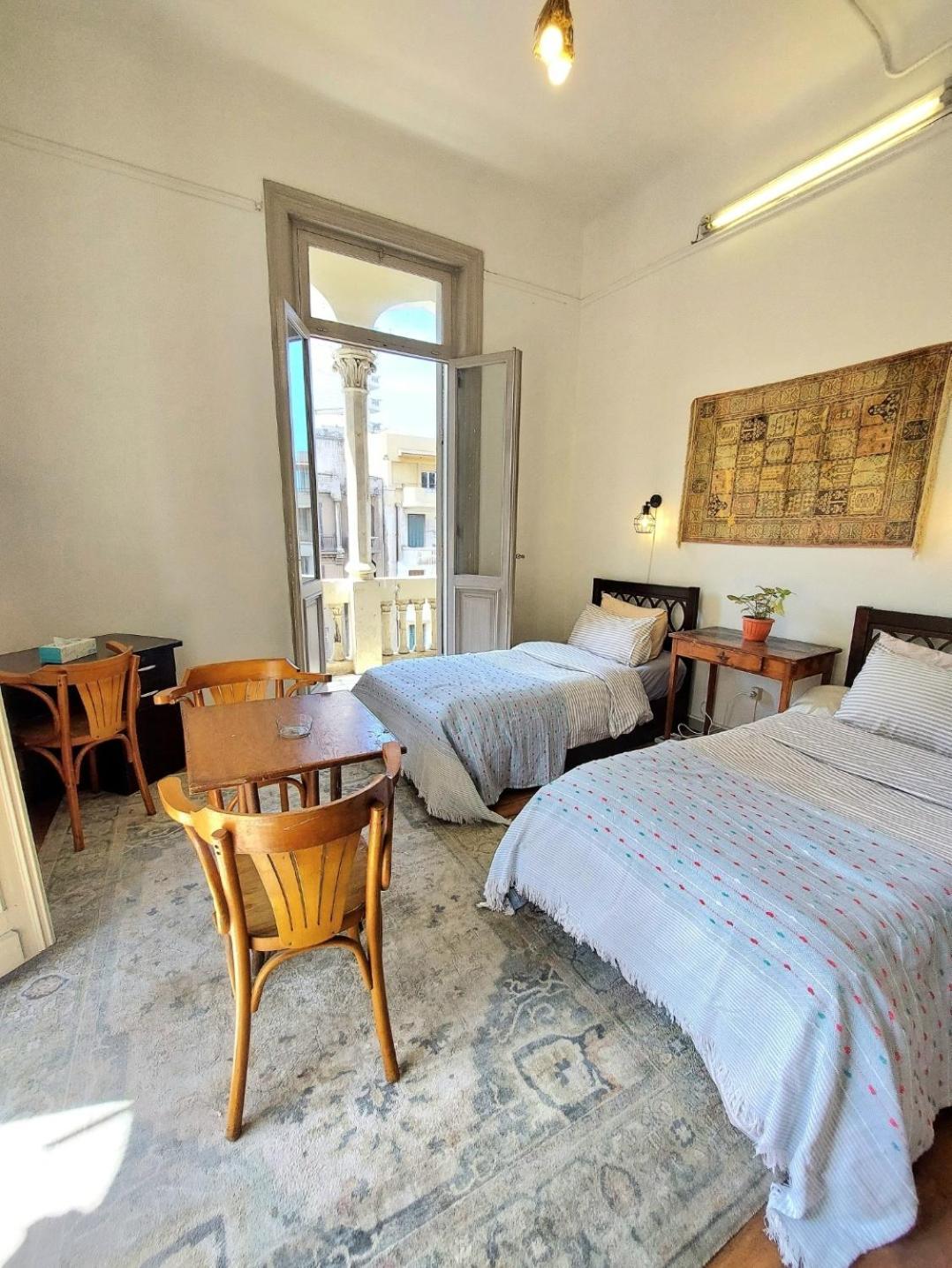 Arab Hostel, Welcoming All Solo And Groups Travellers But, Unmarried Couples Not Allowed Alexandria Kültér fotó